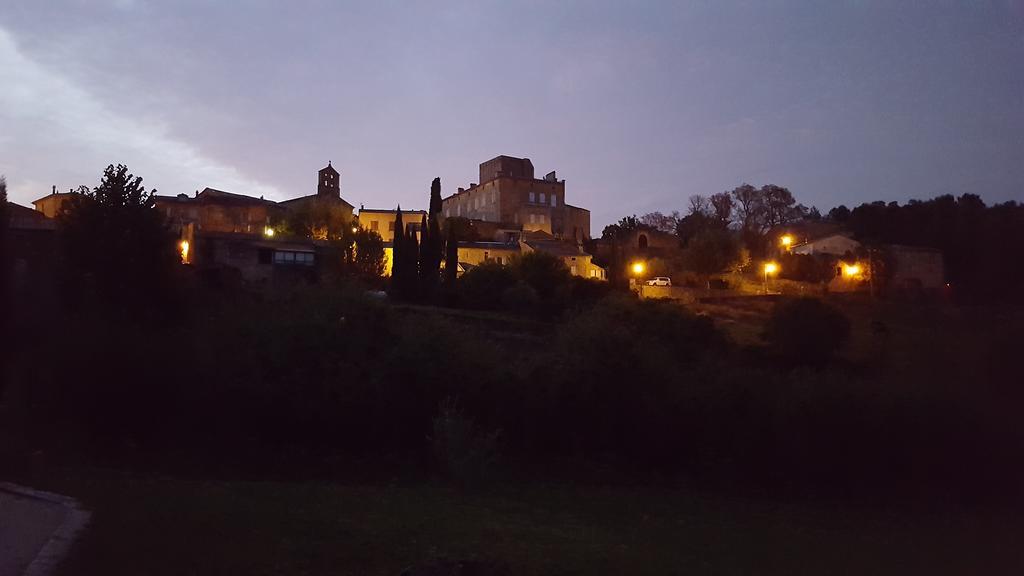 Le Mas De Combeau Tauriers Zewnętrze zdjęcie